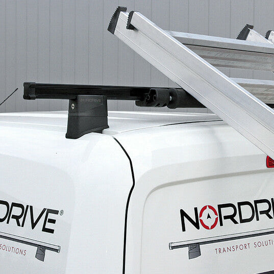 rouleau arrière 96 cm pour barres acier – revêtement epdm – système de fixation en détail