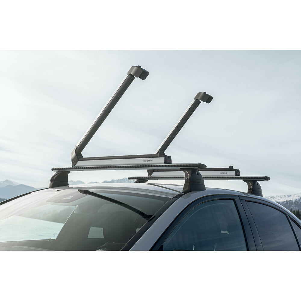 Pack porte skis Nordic King plus Aluminium et barres de toit Renault Scenic E Tech (A partir de 2023) - Pour rails intégrés - Helio Aluminium