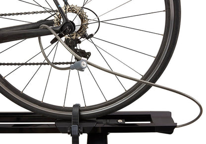 Porte-vélos Yakima HighRoad Silver : support de toit premium à maintien par la roue avant